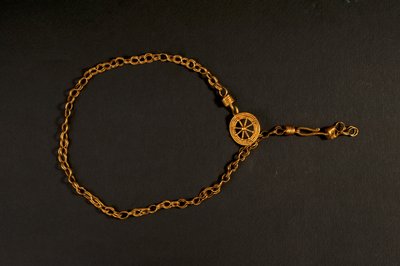 Halskette (Gold) von Roman